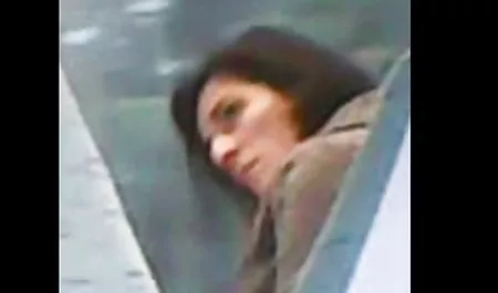 Dorosły brązowe filmiki erotyczne anal włosy Morgan samochód