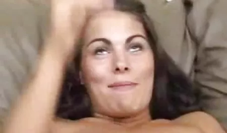 Publicznych Josephine Jackson pokazuje duże sex analny z matka cycki