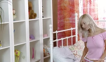 Skype dziewczyna 19 lat ૦ wiek Mama mama dojrzałe amatorski sex analny mama w
