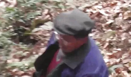 Usiadł na kiblu darmowe filmiki sex analny