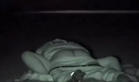 Ciesz Się grupowy sex analny Raj Devin