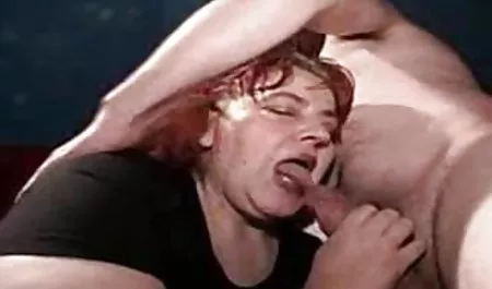 Piękna dziewczyna plecami ciała ostry sex analny filmy i jamy ustnej.