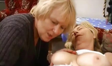 Dwie dziewczyny na sex analny wideo ścianie!