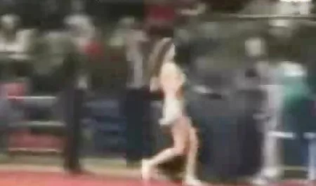 Teddy Brett erotyka analna czeka na ciebie