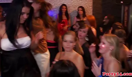 3 brudne towarzyskie ssać i darmowe filmiki sex analny pieprzyć
