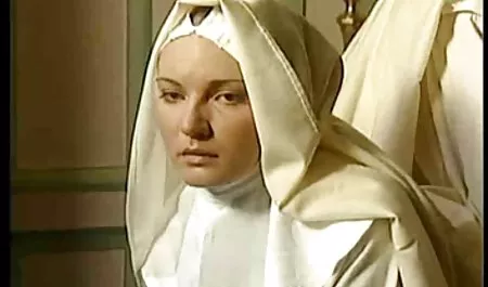 Ella uważa, że omal sex analny wideo nie oszalała, jasne i