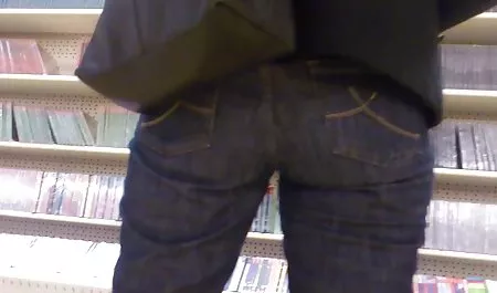 Par niech sex analny wideo fałszywych producentów ssanie wielkiego penisa